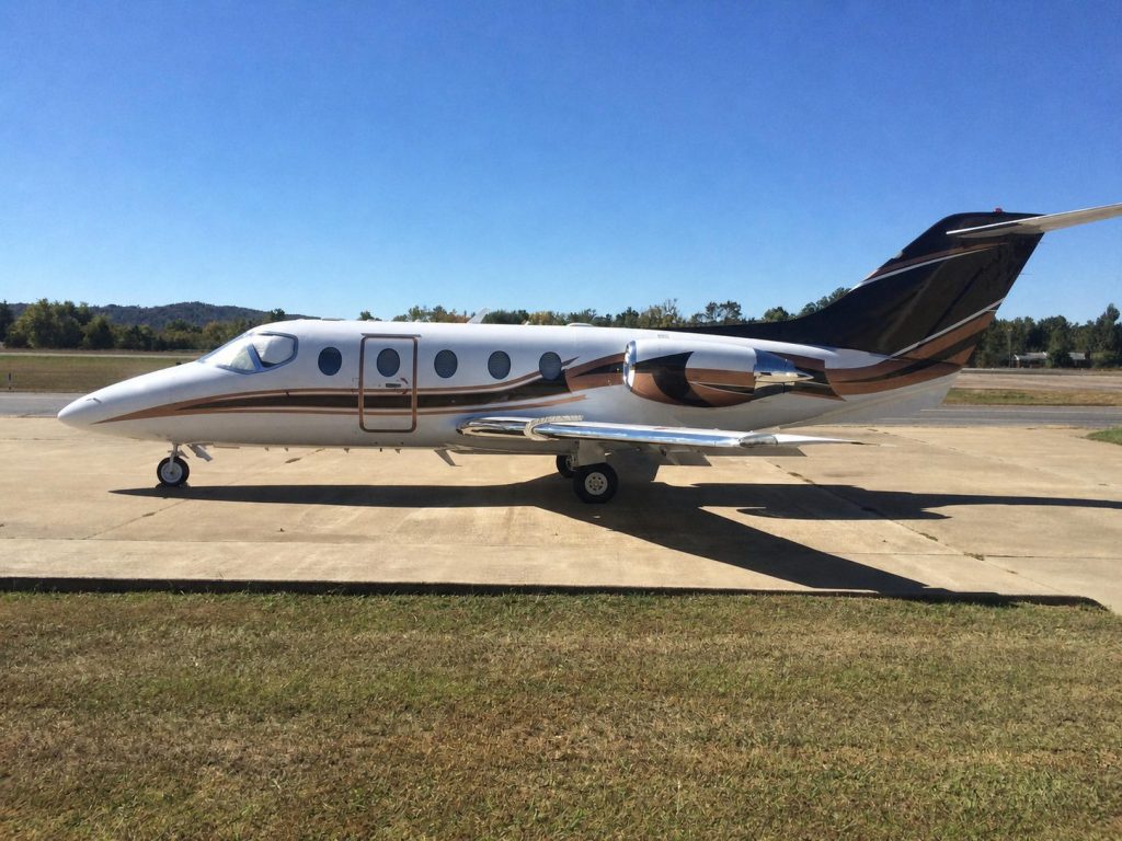2006 Hawker 400XP aircraft sold